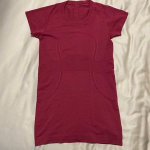Lululemon Swiftly Tech Short Sleeve Shirt